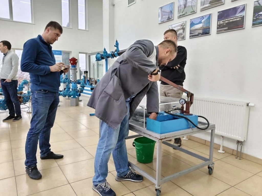 Специалисты ООО "СМУ-79" посетили завод  HAWLE в Липецкой области.