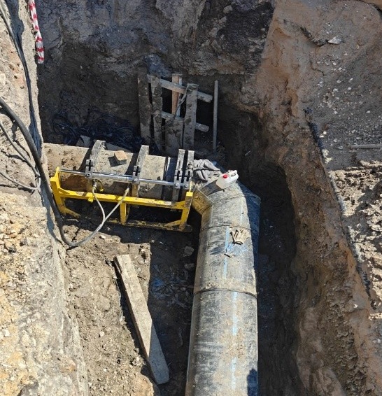Реконструкция водоканала: на улице Дегтярной проложили 351 метр новых труб