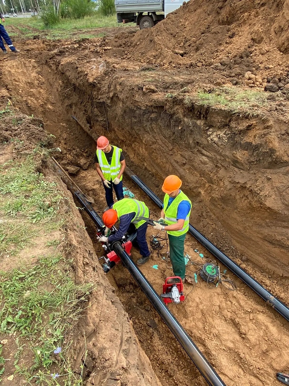 Монтаж напорных сетей канализации в г. Балаково