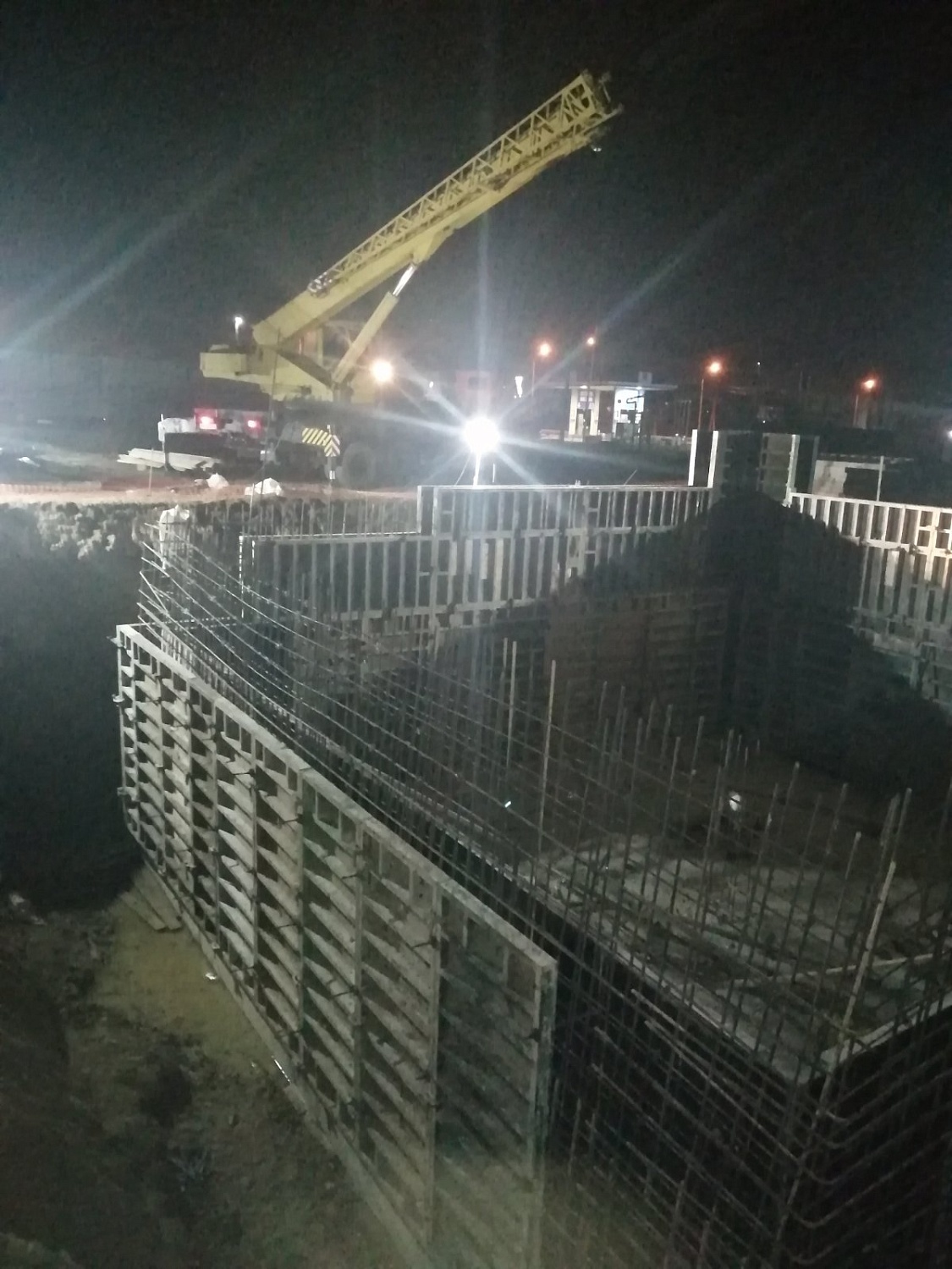 Строительство накопительных резервуаров с устройством повысительной насосной станции для с. Сторожевка Сторожевского МО Татищевского района Саратовской области  (2021 г.)