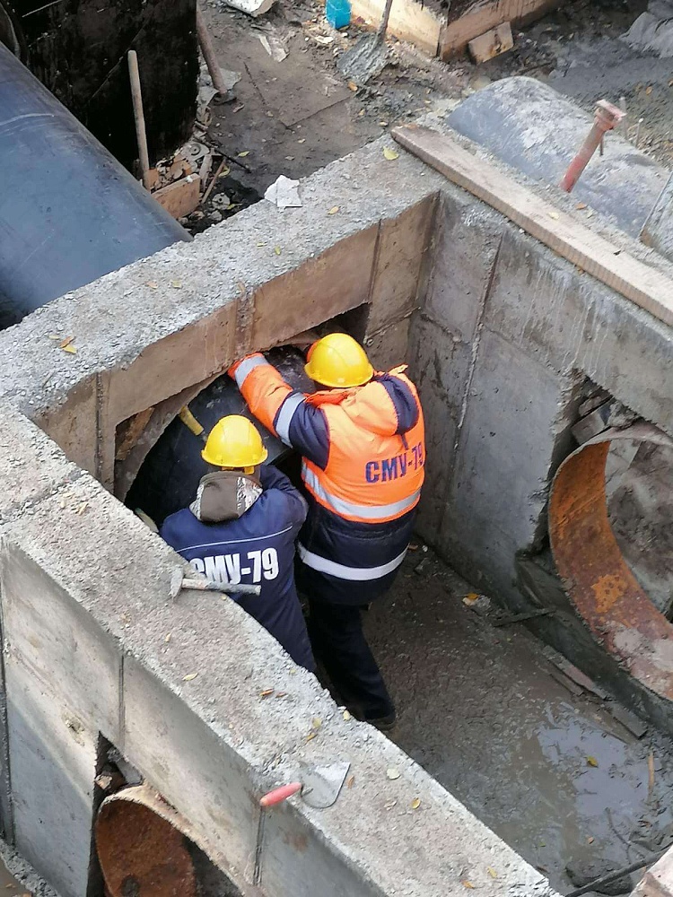 Строительство самотечного коллектора d 500-1000 мм от КНС-12 до ШС-9 коллектора 18 А.  Камеры гашения. (2020 г.)