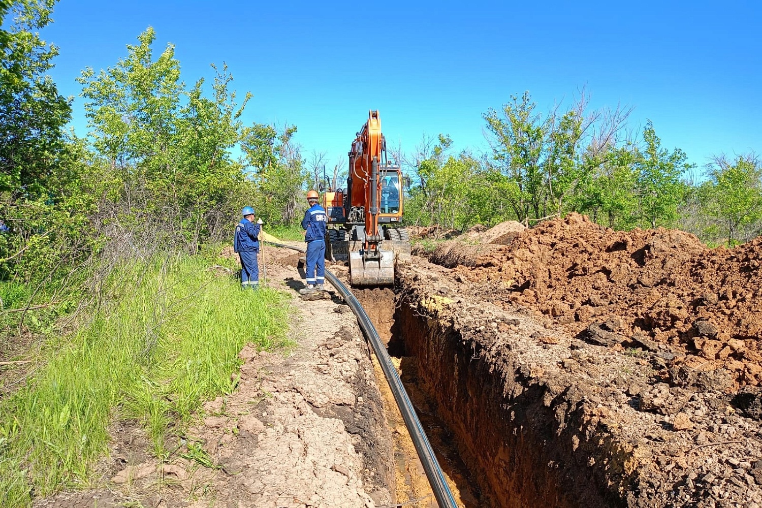 Строительство водовода в пос. Дубки