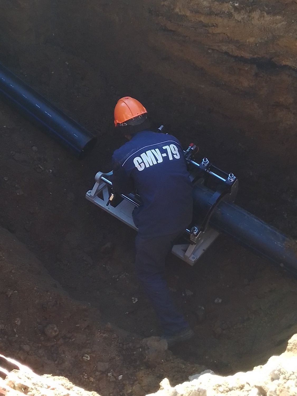 Строительство внеплощадочных сетей водоснабжения и водоотведения на объекте капитального строительства в сфере образования: «Школа в ЖК «Ласточкино» в Ленинском районе г. Саратова»  (2022 г.)