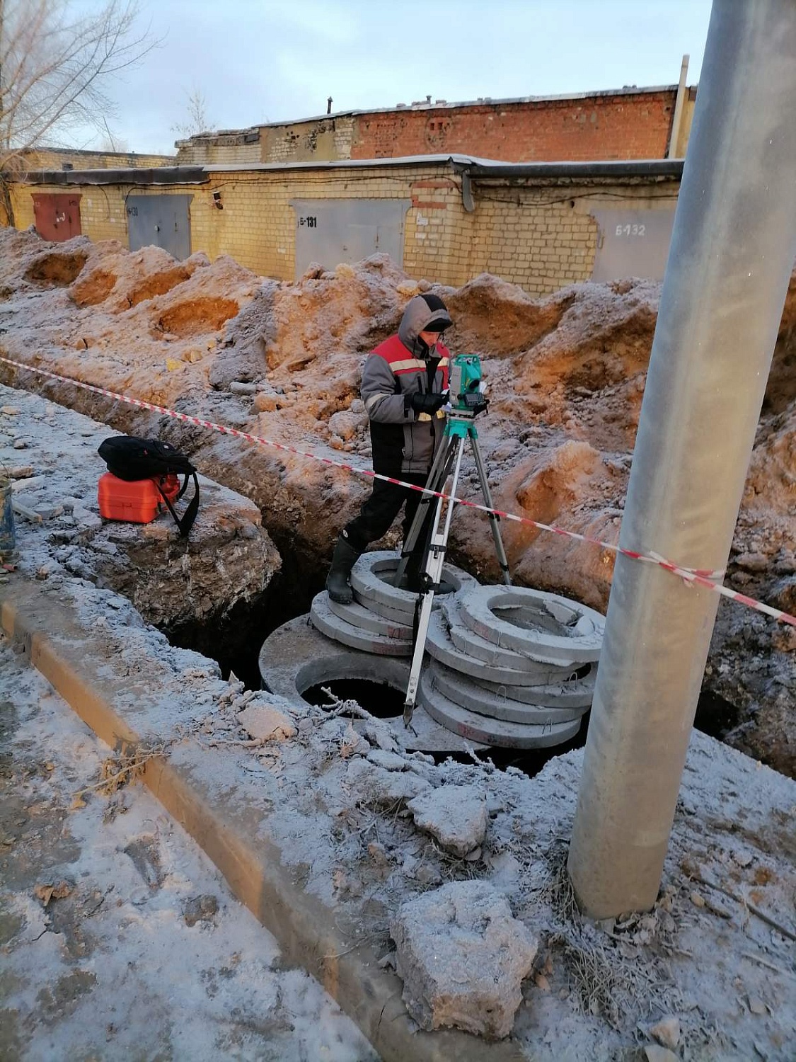 Строительство внеплощадочных сетей водоснабжения и водоотведения на объекте капитального строительства в сфере образования: «Школа в ЖК «Ласточкино» в Ленинском районе г. Саратова»  (2022 г.)