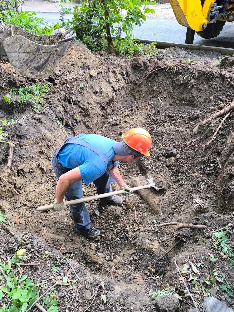 Строительство водопровода Ø540 и Ø160 по ул. Прелатова. Саратов 2025г.